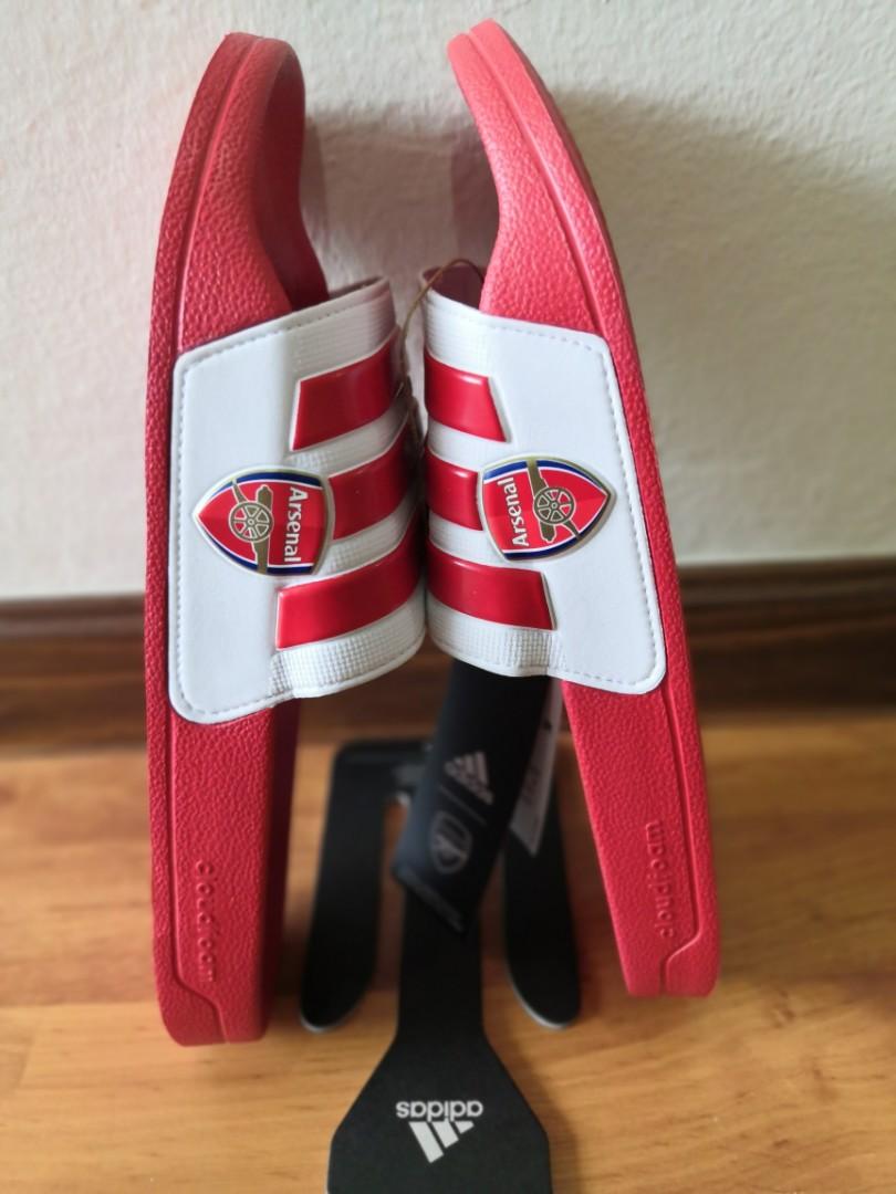 Arsenal flip flops top