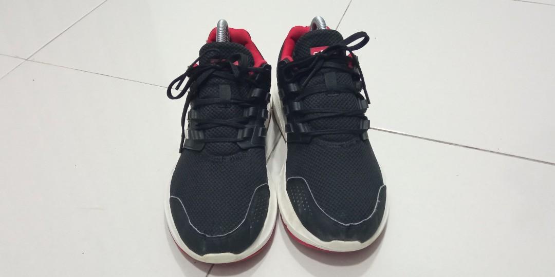 Adidas Galaxy 4 Trainer 6.5 UK Men s Fashion Footwear Sneakers on Carousell
