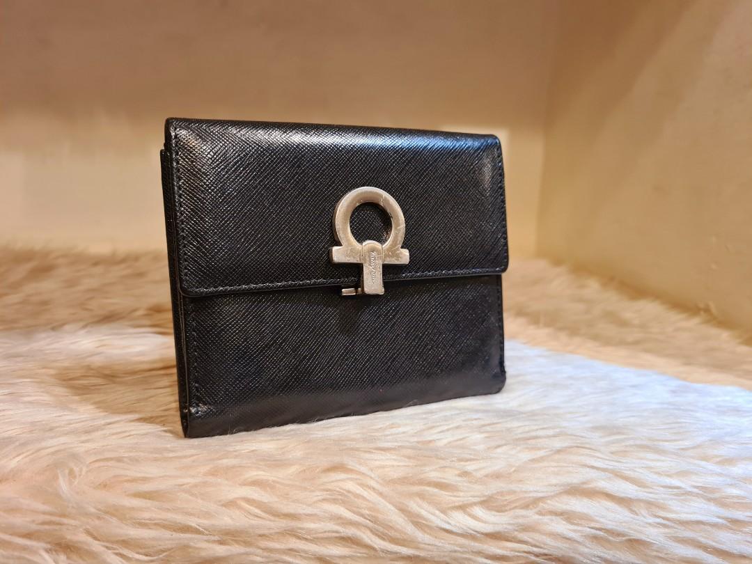 Ferragamo trifold wallet Clearance