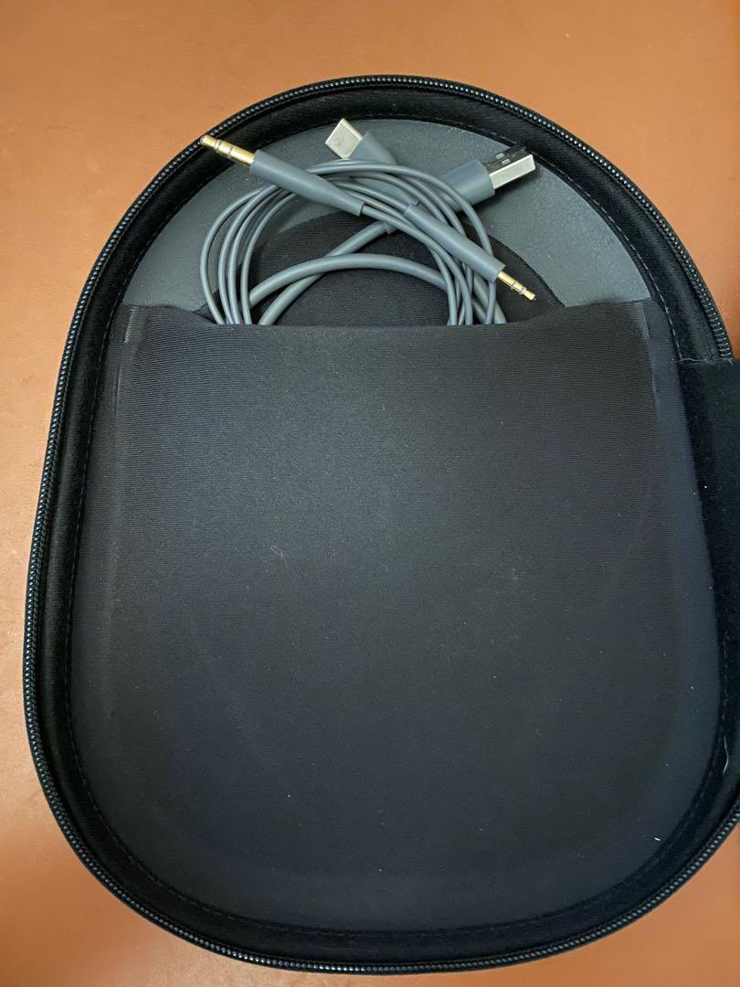 Nc700 charging case outlet