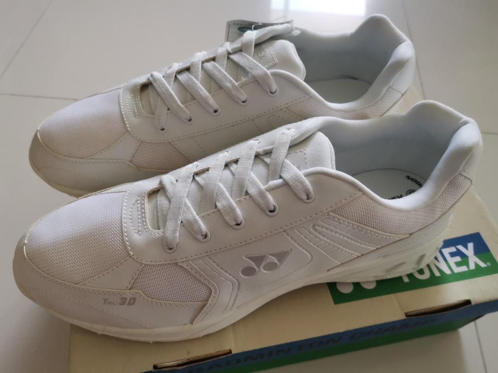 Brand New Yonex white school shoes size uk 10 Luxury Sneakers