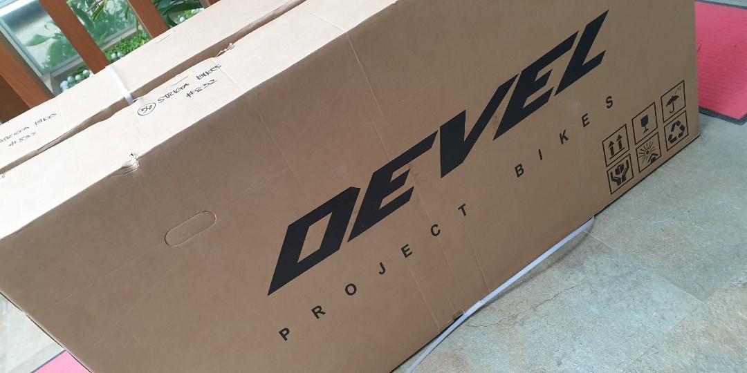 Devel techteam 29er boost hydraulic alloy (Category: Bicycles) located in Quezon City. Submitted by wayne.see25 (Listing ID 1097225440, Image 2). Description: Devel Techteam 29er Boost Hydraulic Alloy Mountain Bike PRICE: P32,500 LTWOO AX 1 x 12-Speed Drivetrain 34T SR13 Hollowtech Crank Set Zoom Hydraulic Disc Brake ✓ Advanced ALU6061 M 17" Frame ✓ Devel Air Suspension Boost Fork with Lockout ✓ LTWOO AX 1 x 12-speed Shifter / RD ✓ 34T SR13 104BC