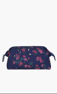 (Category: ) located in . Submitted by the.petals (Listing ID 1097206640, Image 1). Description: .
