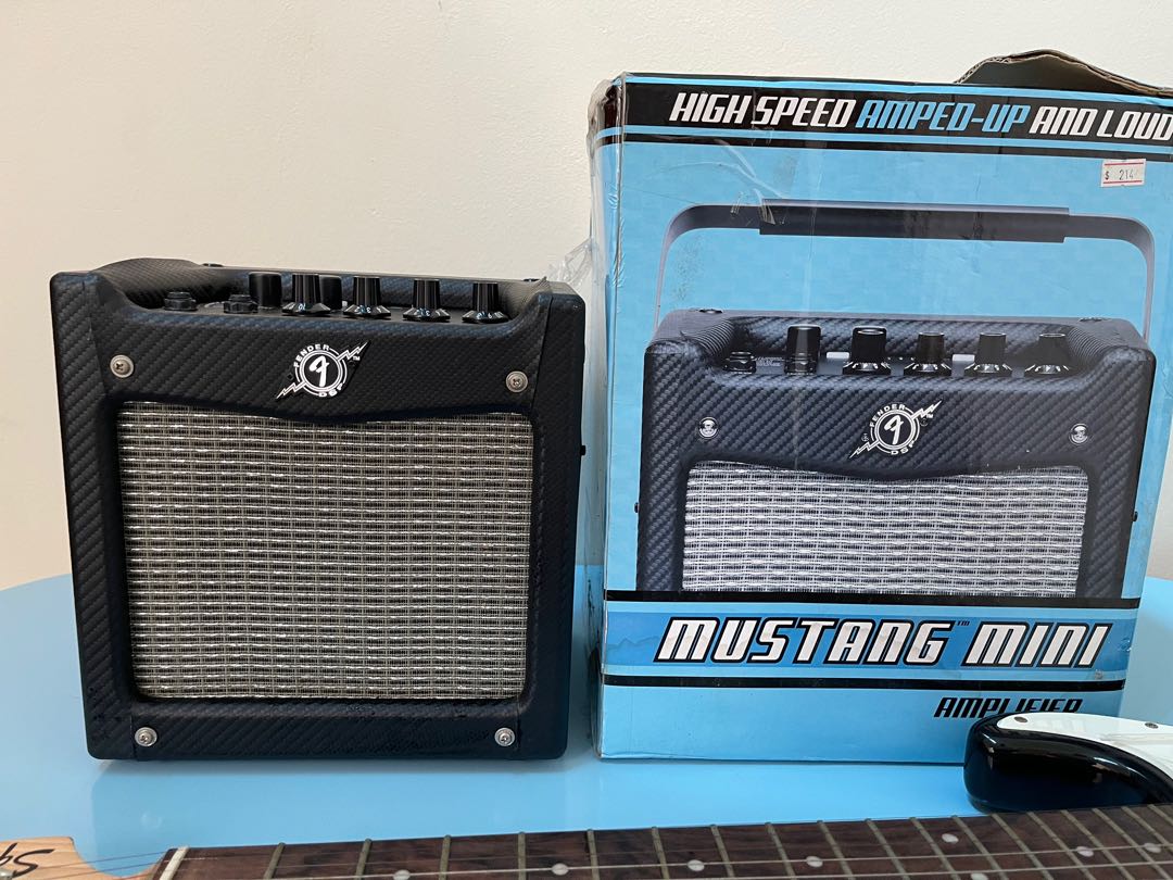 Fender Mustang Mini Electric Guitar Amplifier, Hobbies & Toys, Music