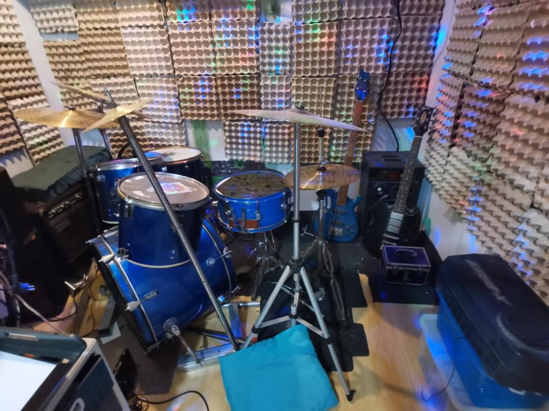 Fernando Drum Set Hobbies Toys Music Media Musical Instruments for-sale-excellent-condition-fernando-drum-set-less-than-a-year-old