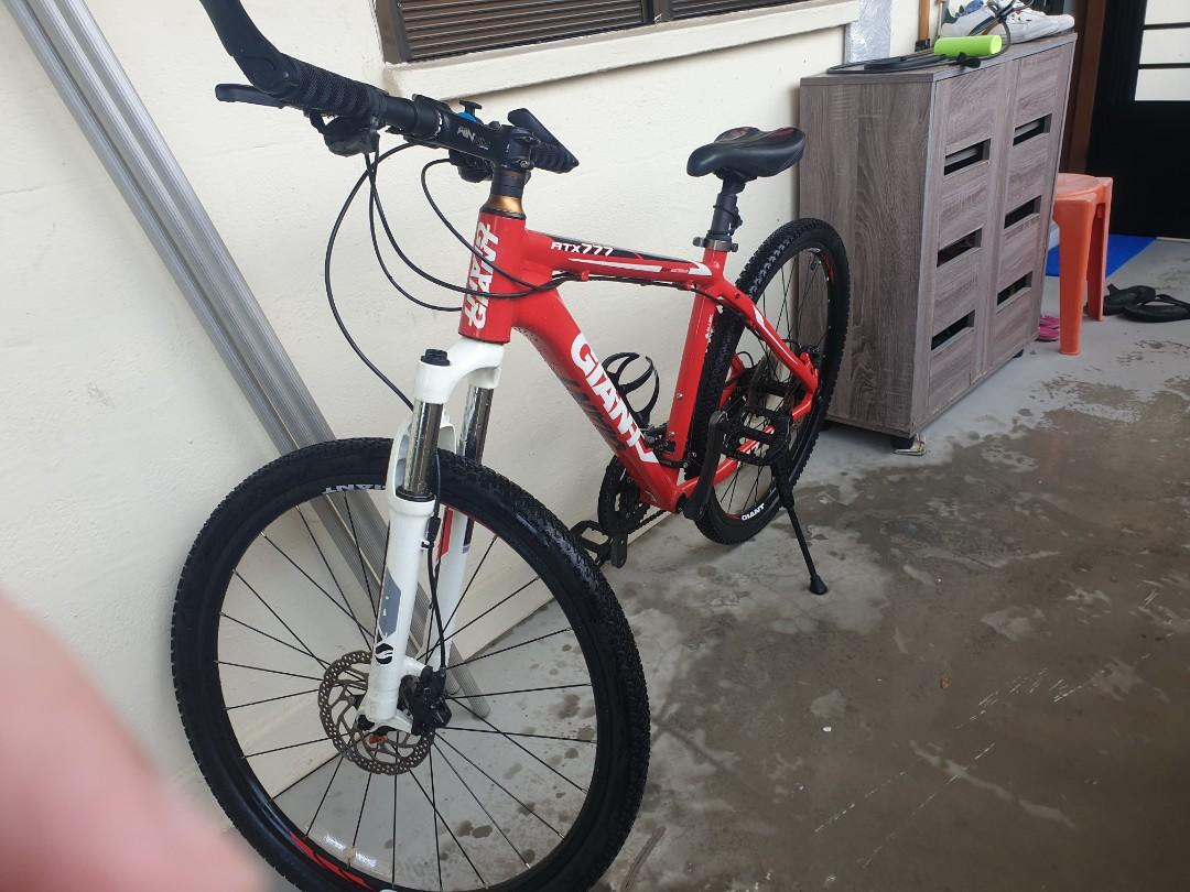 Giant ATX 777 Sports Equipment Bicycles Parts Bicycles on