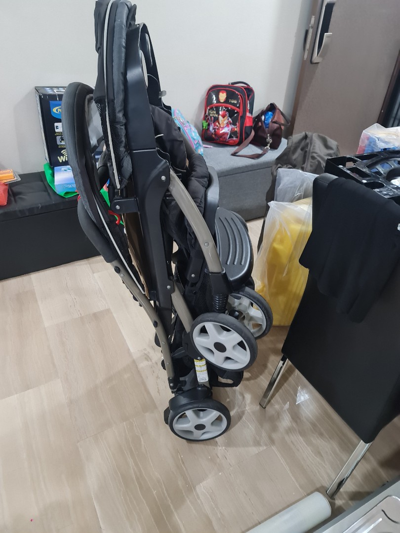 Graco, Babies & Kids, Going Out, Strollers On Carousell