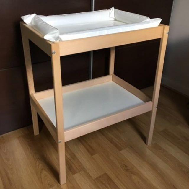 onsklig change table containers