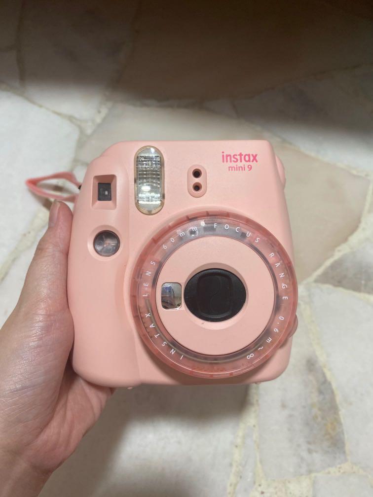 Discrepantie Mount Bank Infrarood Instax Mini 9 - Clear Pink (3 packs of free films) , Photography, Cameras  on Carousell
