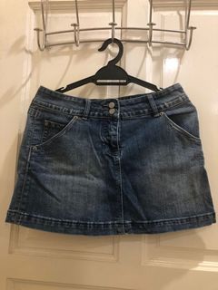 (Category: ) located in . Submitted by roses.preloved (Listing ID 1097325775, Image 1). Description: .