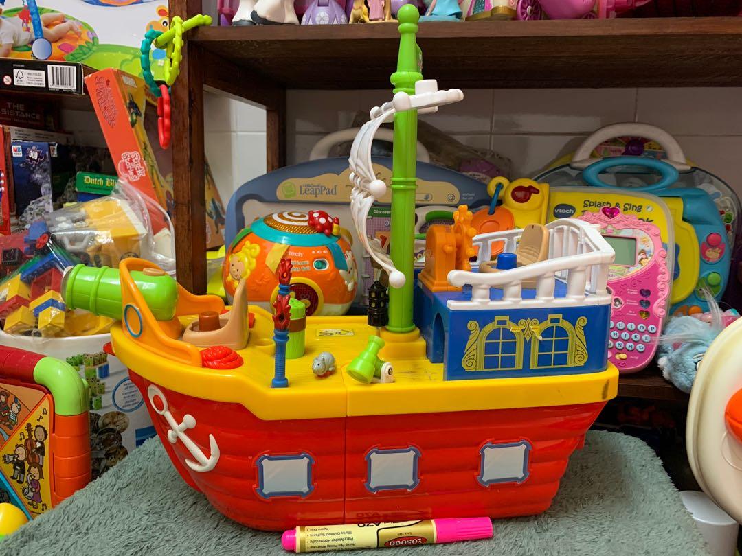 Kiddieland pirate ship store