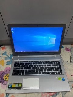 (Category: ) located in . Submitted by happylaptops (Listing ID 1097283246, Image 1). Description: .