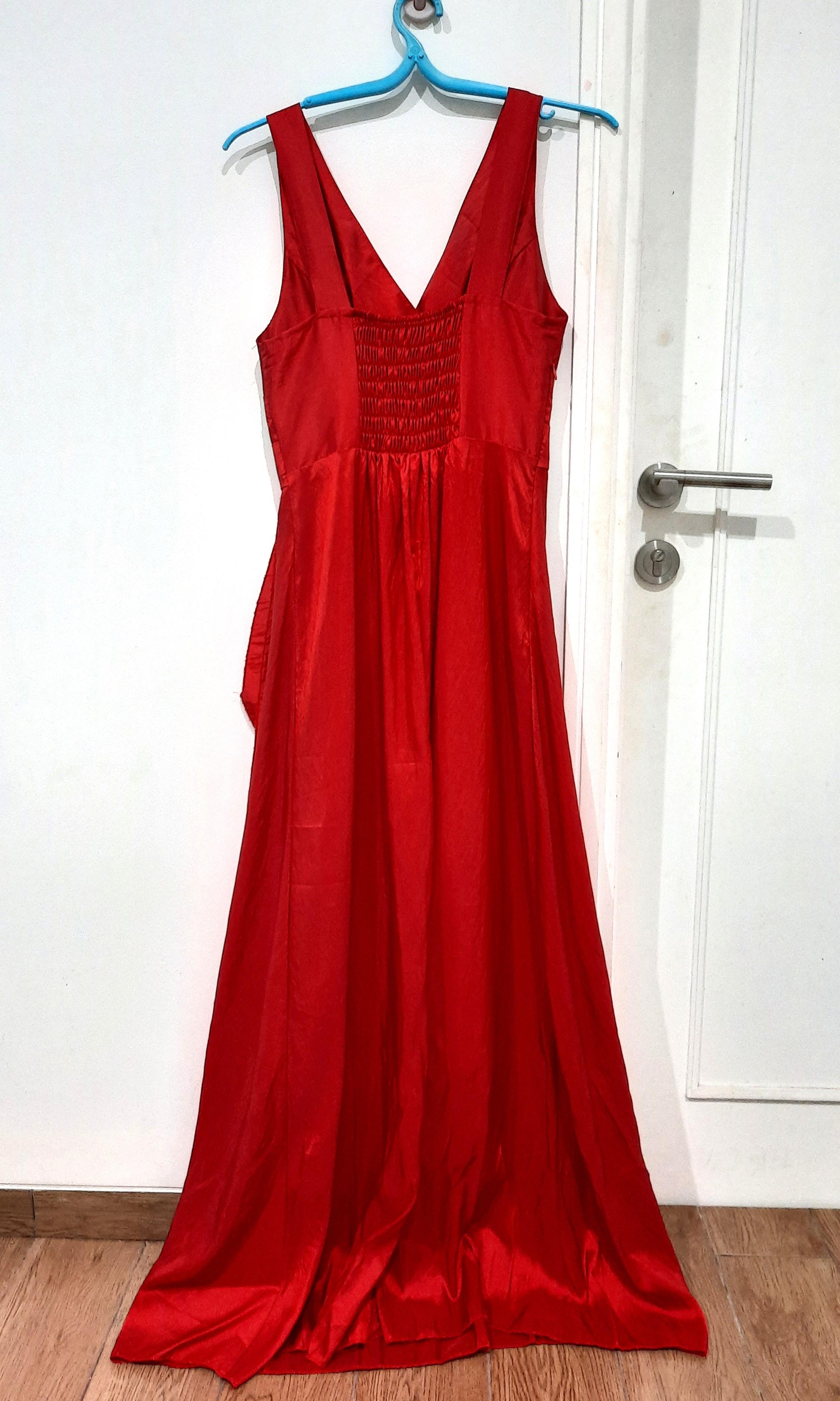 Long Red dress / Evening Gown / Dress 