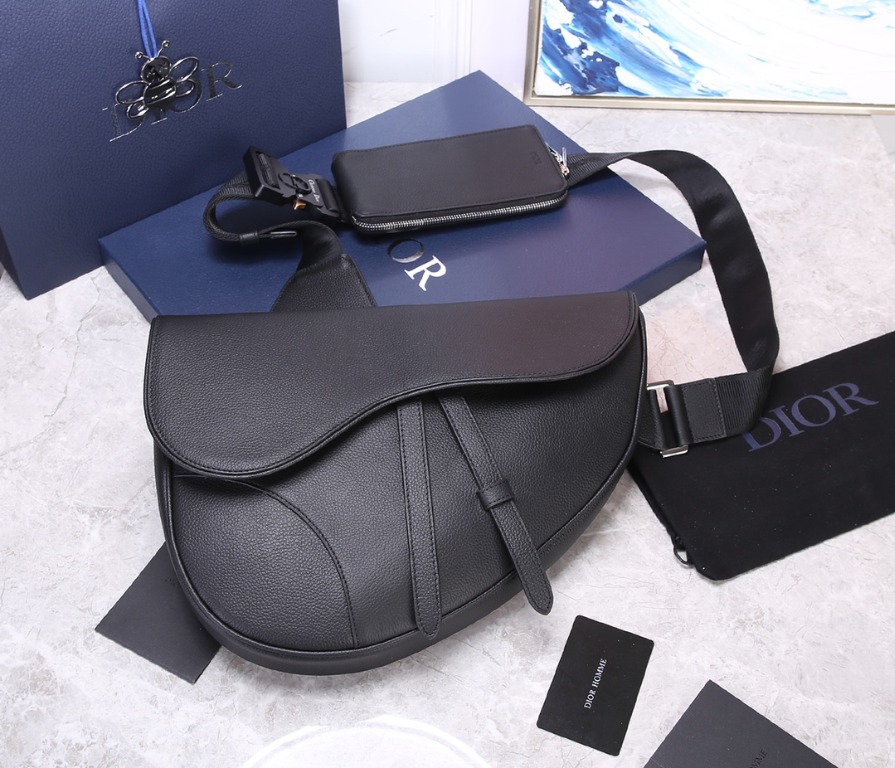 Dior homme saddle bag price best sale