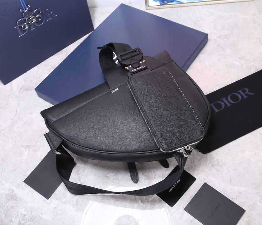 Dior Men's Maxi Saddle Bag