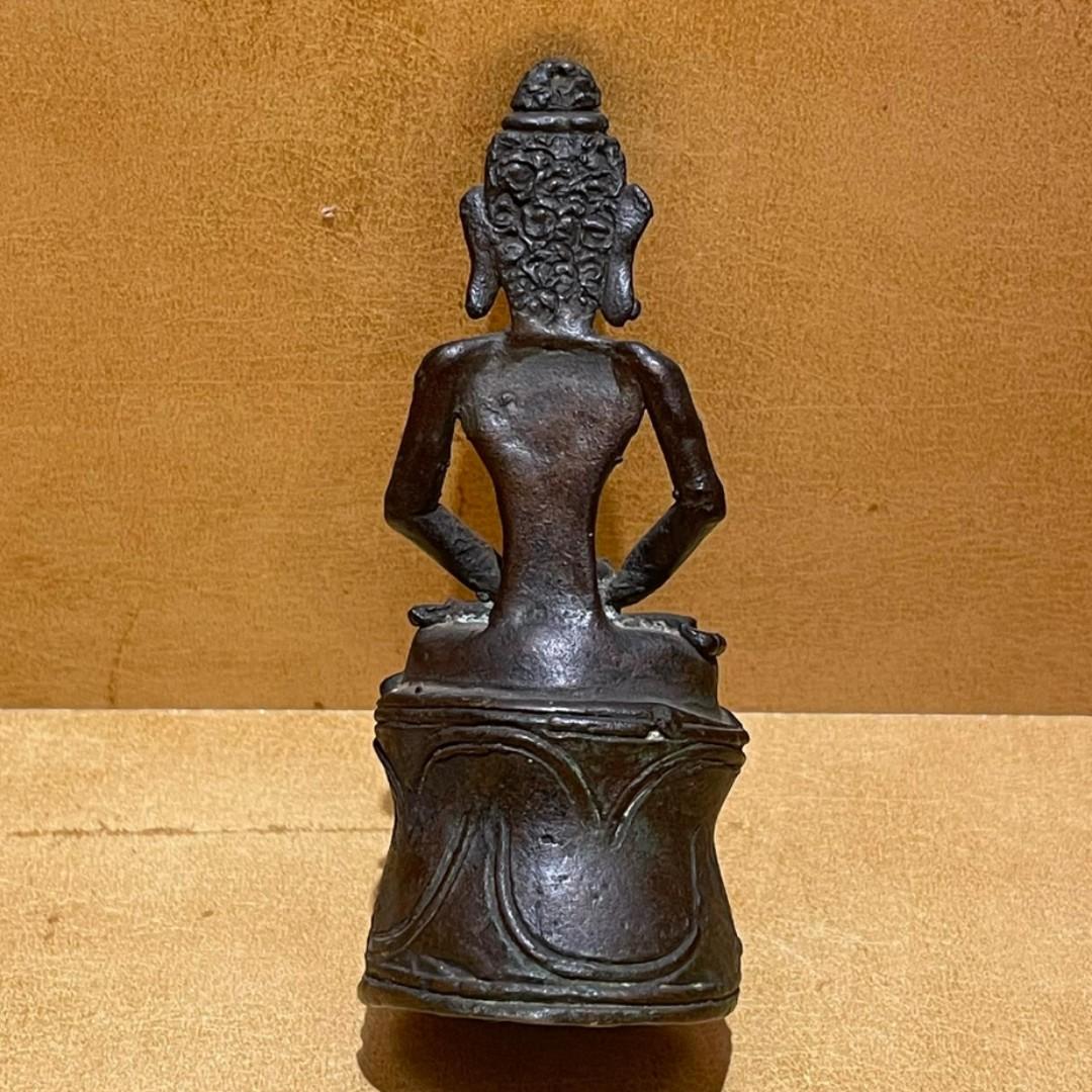 Mini Bucha (Category: Religious Items) located in Singapore. Submitted by siamulet (Listing ID 1097309910, Image 2). Description: No info Measurement: Lap - 2.9cm Height - 8.9cm.