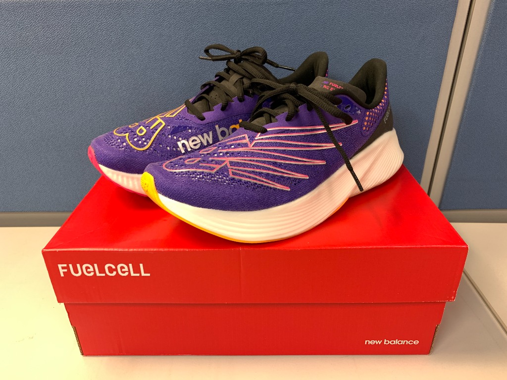 New Balance FuelCell RC Elite V2 (Purple), 男裝, 鞋, 西裝鞋- Carousell New Balance FuelCell RC Elite V2 (Purple), 男裝, 鞋, 西裝鞋- Carousell