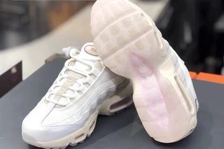 （分類：）位於 。 由 airmax95rays 提交（商品編號 1097158903，圖片 1）。簡介： 。