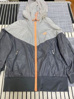 （分類：）位於 。 由 eunice.2107 提交（商品編號 1097172571，圖片 1）。簡介： 。