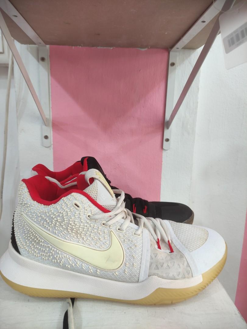 Kyrie 3 yeezy store