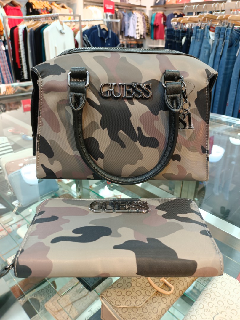 Guess camo bag store