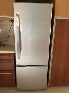 (Category: ) located in . Submitted by cylam (Listing ID 1097157593, Image 1). Description: .