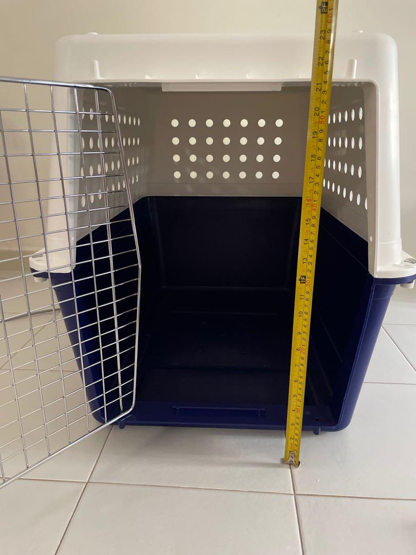 Pet crate dog crate cage pp50, Pet Supplies, Homes & Other Pet Accessories on Carousell
