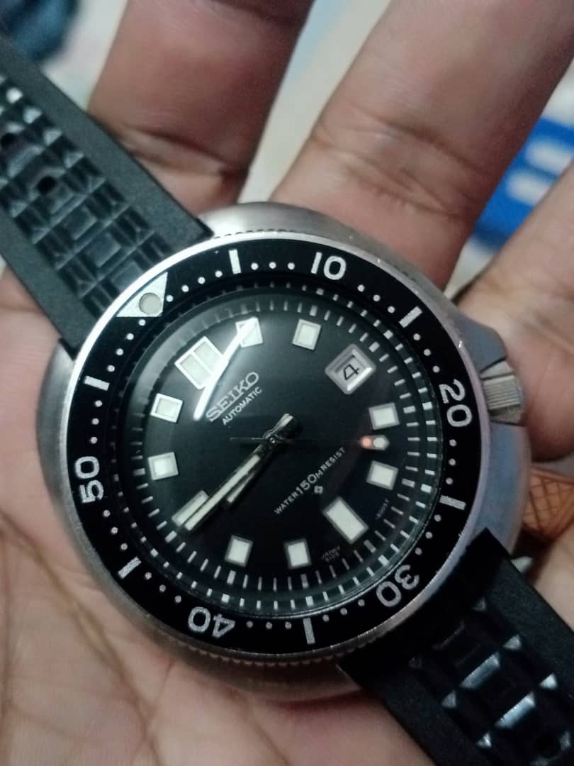 Seiko 6105 vintage diver, Men's Fashion, Watches & Accessories, Watches on  Carousell