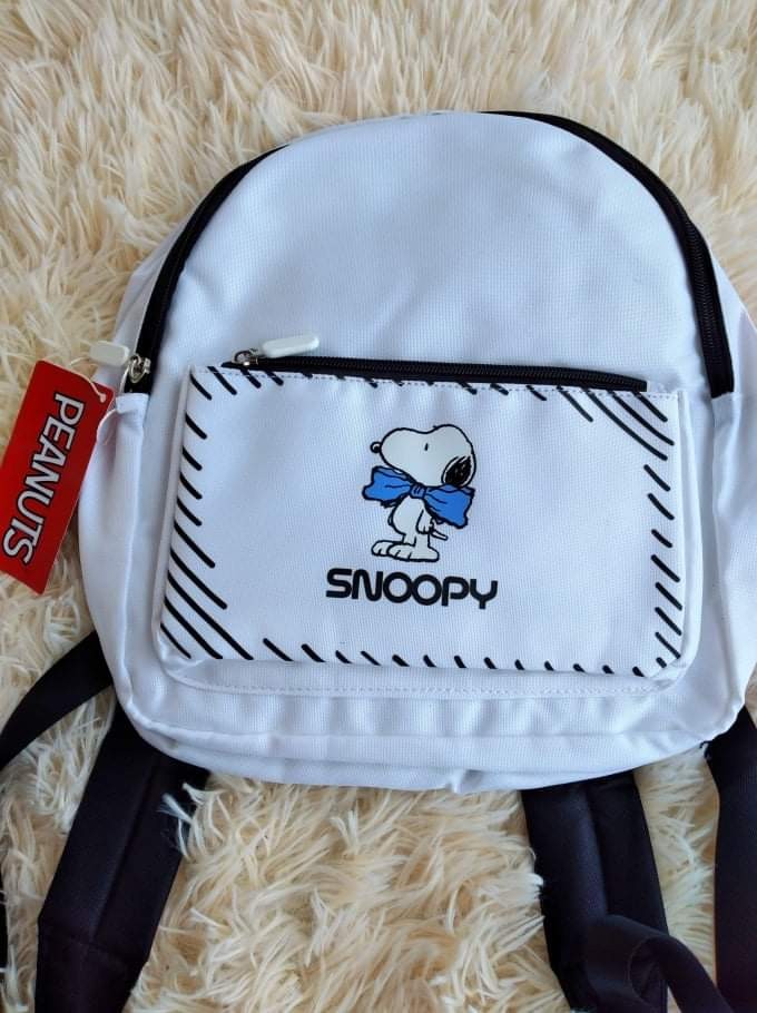 snoopy mini backpack