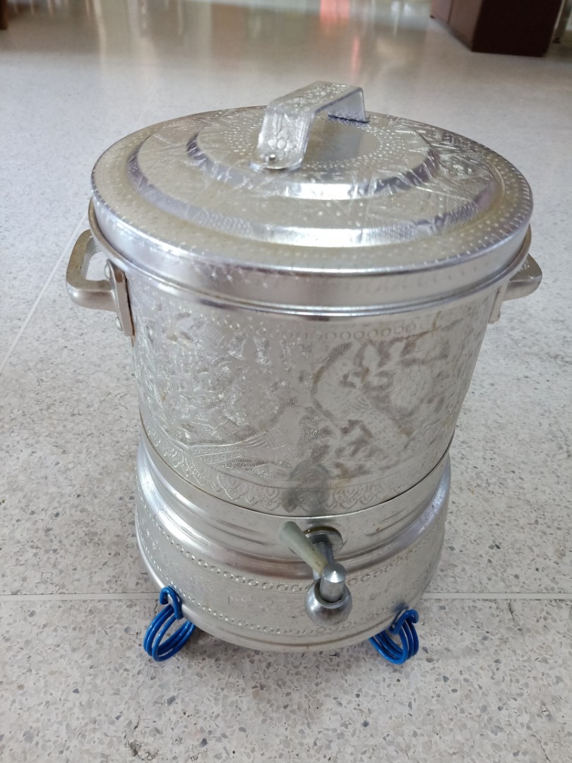 Vintage water dispenser w vintage stand, Hobbies & Toys, Memorabilia