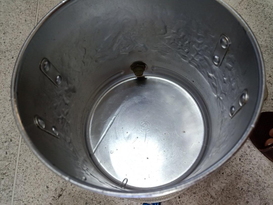 Vintage water dispenser w vintage stand, Hobbies & Toys, Memorabilia