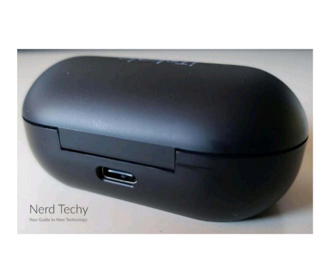 Iteknic earbuds bh006 top