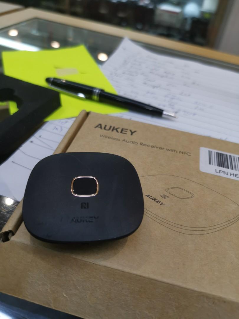Aukey Nfc Enabled Bluetooth Receiver Br C16 Computers Tech Parts Accessories Cables Adaptors On Carousell
