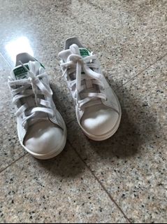(Category: ) located in . Submitted by hautewear (Listing ID 1097497538, Image 1). Description: .