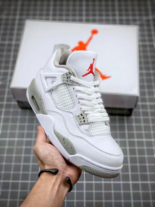 Air Jordan 4 Retro \
