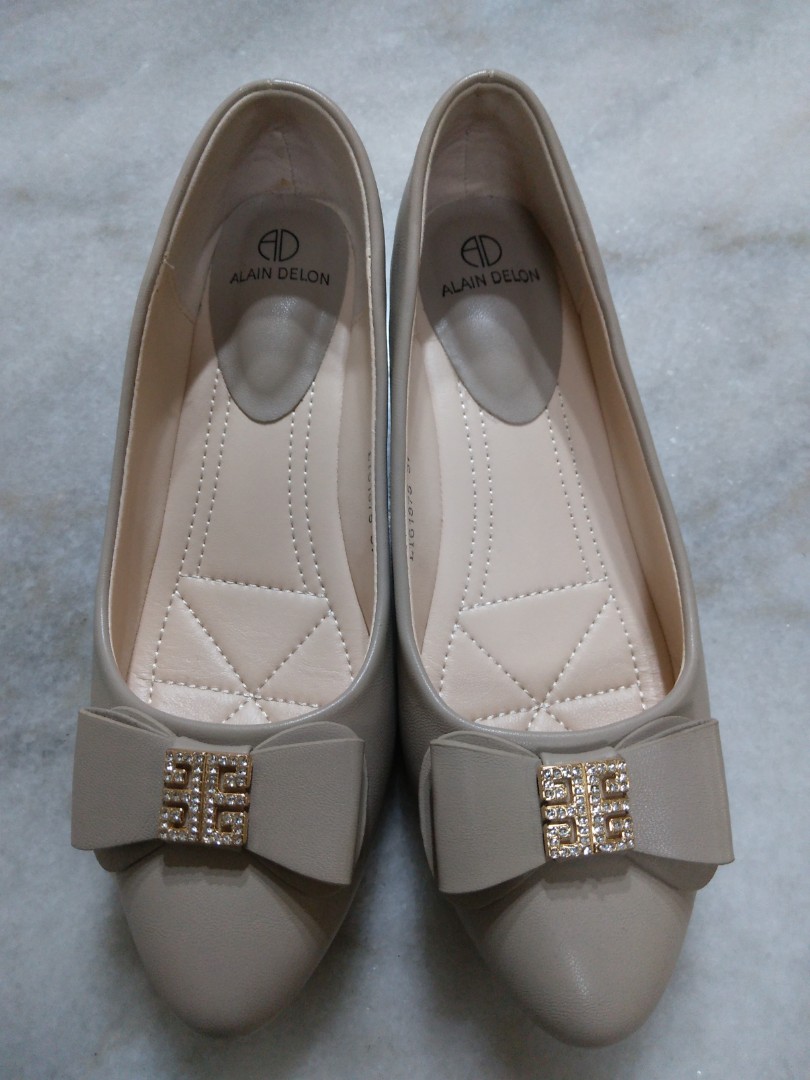 Alain delon clearance women shoes