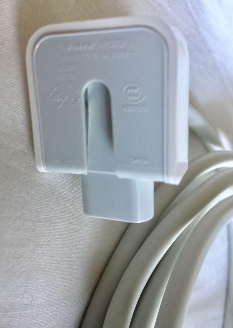 Apple 60W MagSafe Power Adapter Extension Cord (Category: Cables & Adaptors) located in Pasay City. Submitted by Declutter_Cha (Listing ID 1097444397, Image 2). Description: - Used this with an L-tip style power adapter (last photo) used for MacBook and 13-inch MacBook Pro laptops with MagSafe port - RFS: No longer using this. My first MagSafe power adapter broke (2nd to the last photo). Have since bought a new one. .