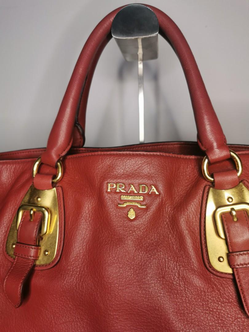 Authentic Prada (Category: Shoulder Bags) located in Singapore. Submitted by Boss_Emz (Listing ID 1097502525, Image 10). Description: Authentic Prada with Card..