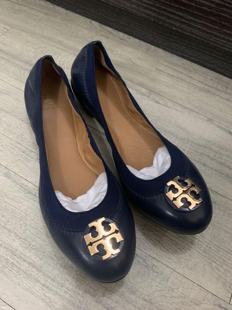 Tory burch elastic ballet flats 2025