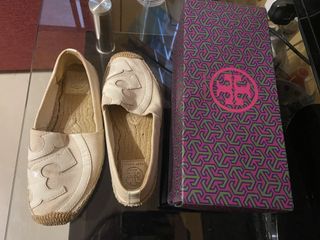 (Category: ) located in . Submitted by harucloset (Listing ID 1097441789, Image 1). Description: .