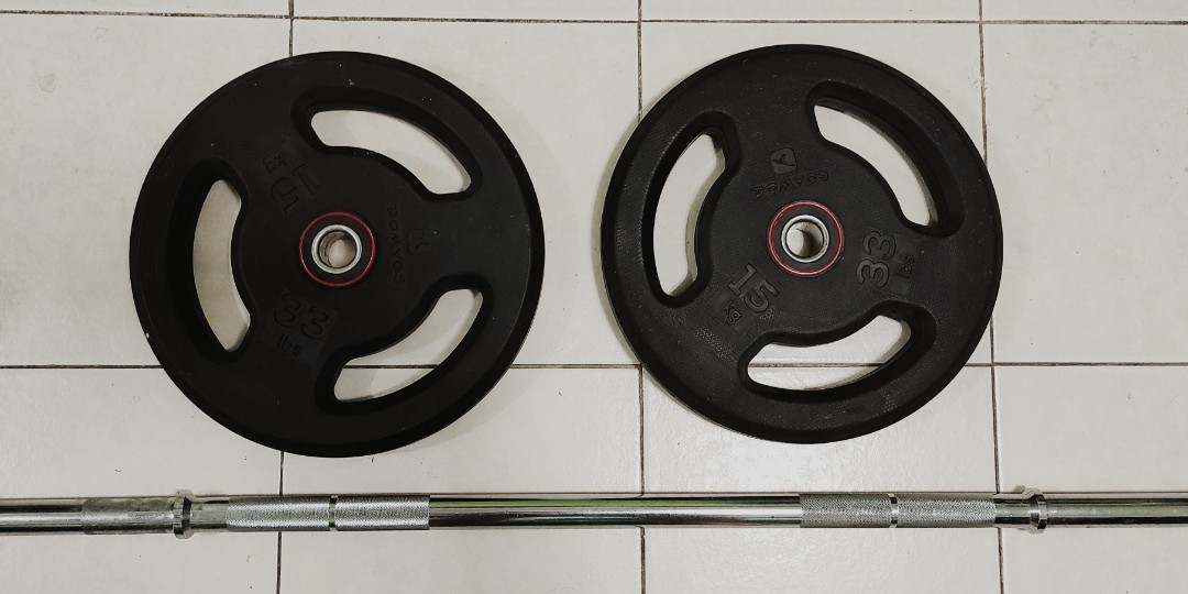 Clearance of stuff Domyos Rubber weight disc 2 x 15 kg 1 barbell Sports Equipment Exercise Fitness Weights Dumbbells on Carousell