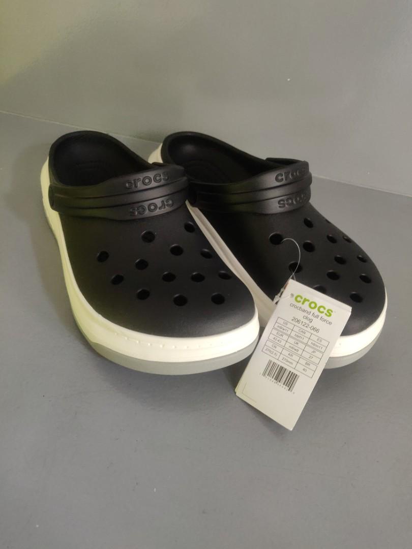 Crocs full force black sales