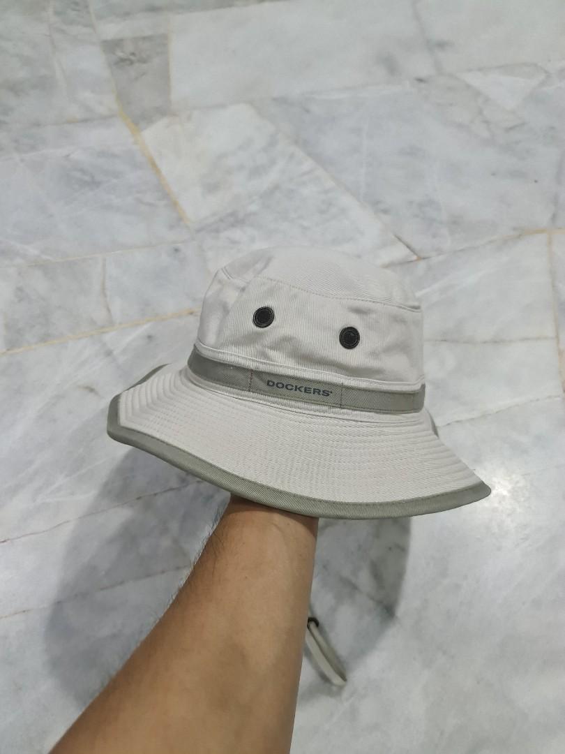 Dockers bucket hat, Men's Fashion 