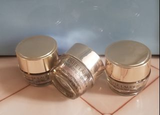 （分類：）位於 。 由 ayalee29 提交（商品編號 1097447966，圖片 1）。簡介： 。
