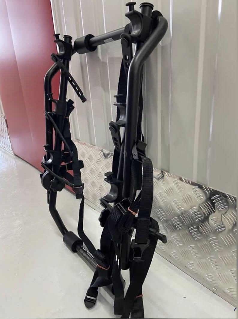 Hollywood Rack Express 3 Bike Rack, Sports Equipment, Bicycles