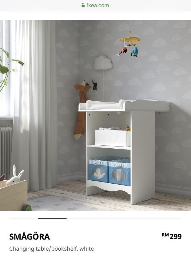 Ikea changing table 2025 bookshelf
