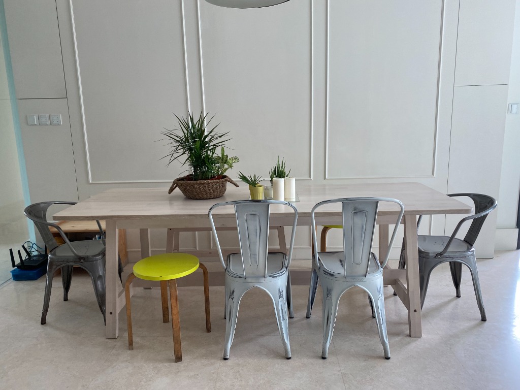 Norraker dining table online