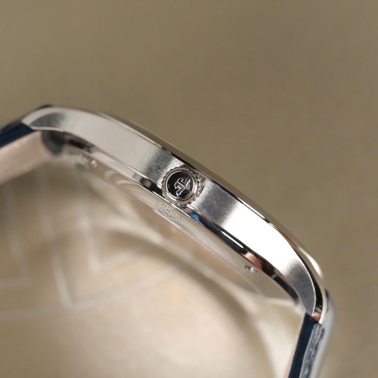 jaeger-lecoultre-jlc-master-control-date-sector-dial-q1548530-automatic