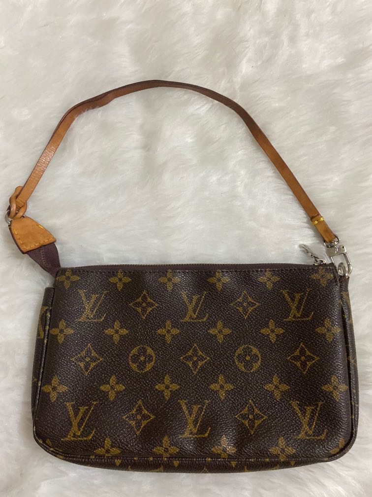 lv pochette monogram