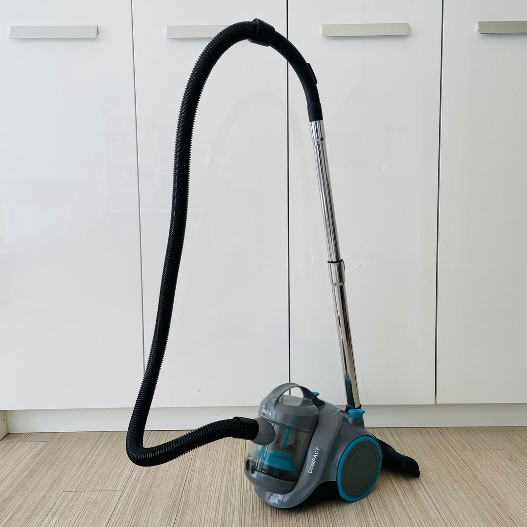 Midea Vacuum Cleaner Bagless MVCV12KGR, TV & Home Appliances, Vacuum
